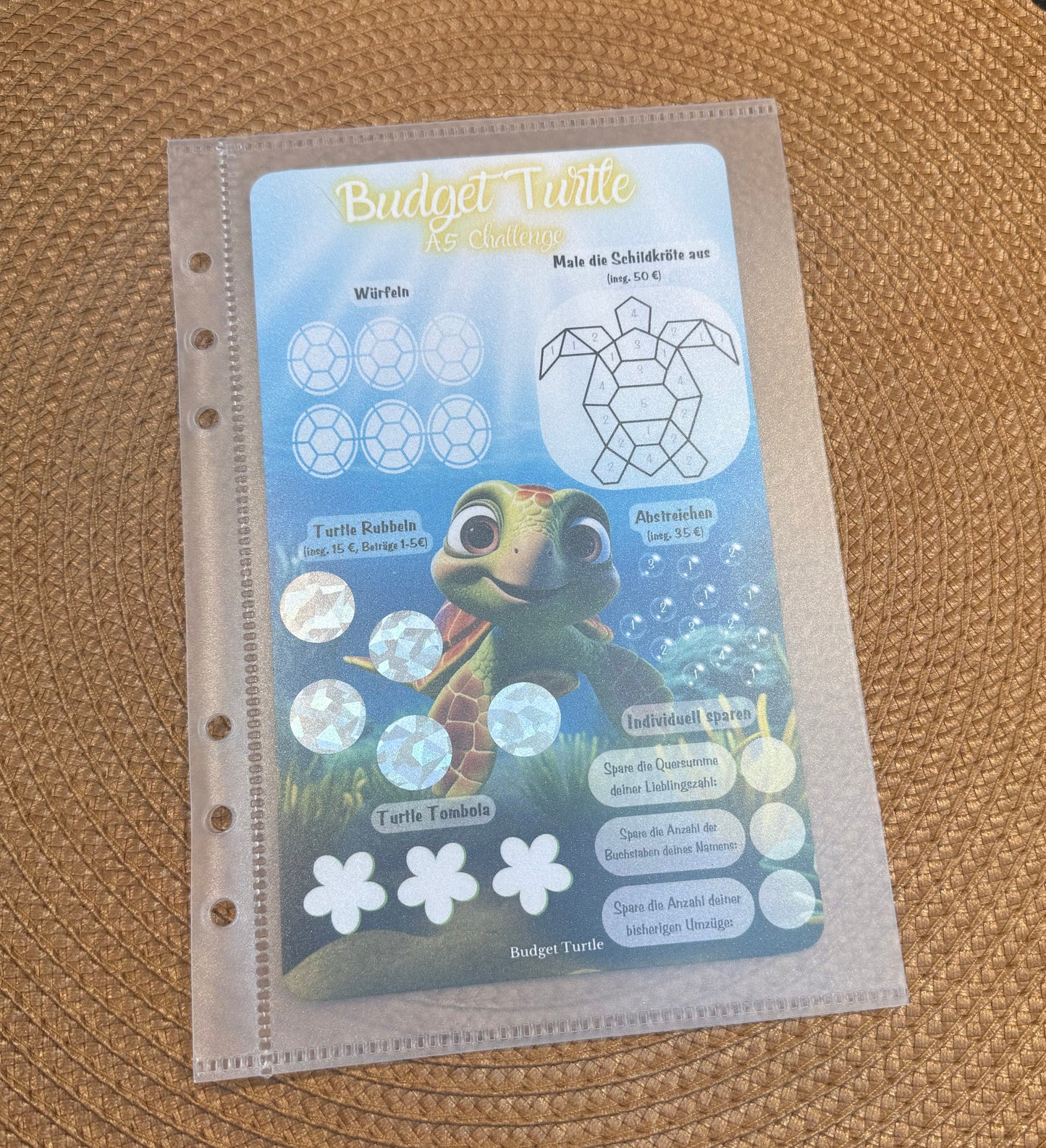 TEAMCHALLENGE // Budget Turtle Team Challenge // Carte pliante // Défi d'épargne avec dés et tickets // Défi avec tracker
