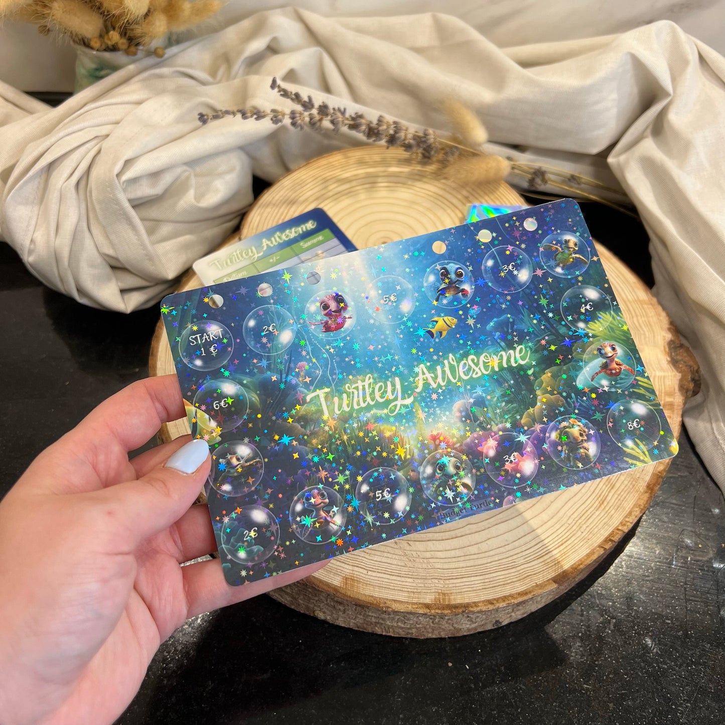 Turtle Sparspiel // Turtley Awesome // Glitzerspielbrett mit Würfel, Spielfigur und Tracker