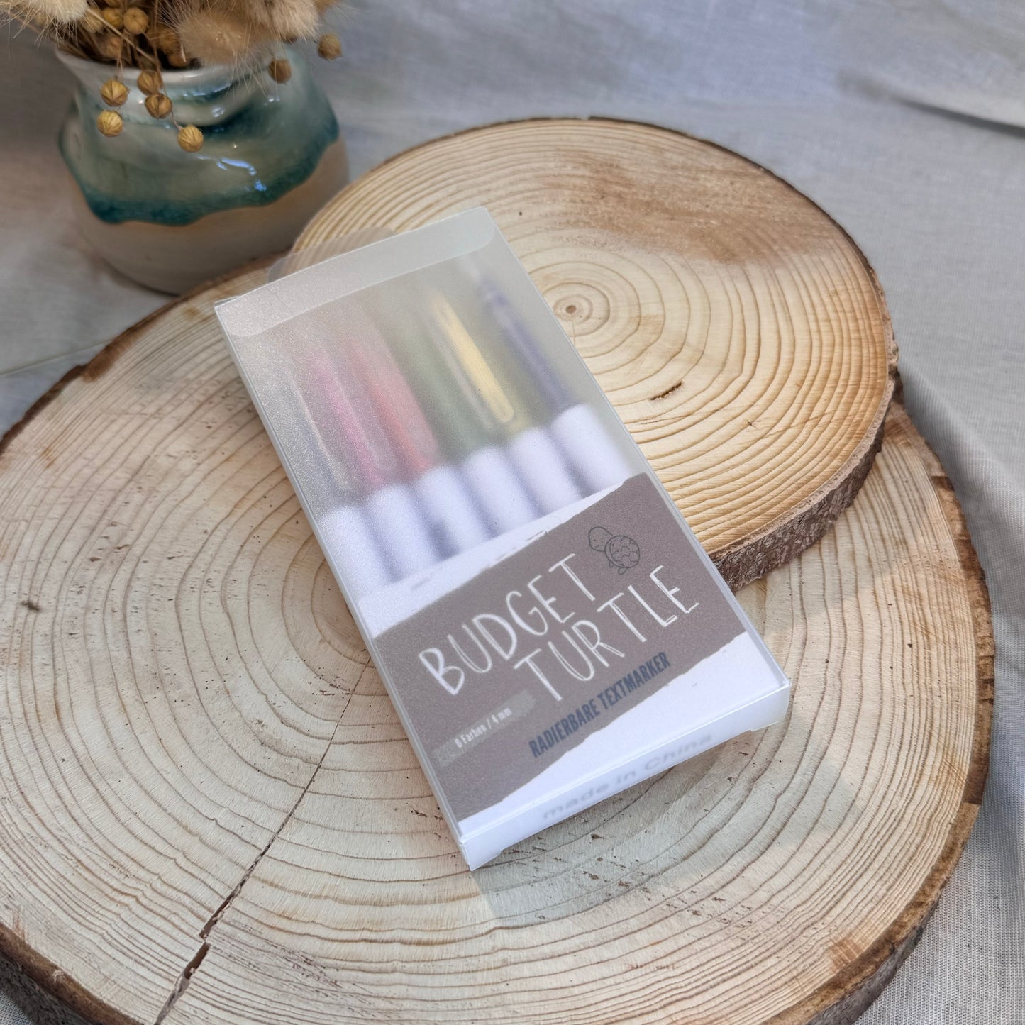 Erasable highlighter // Erasable highlighter // Budgeting accessories